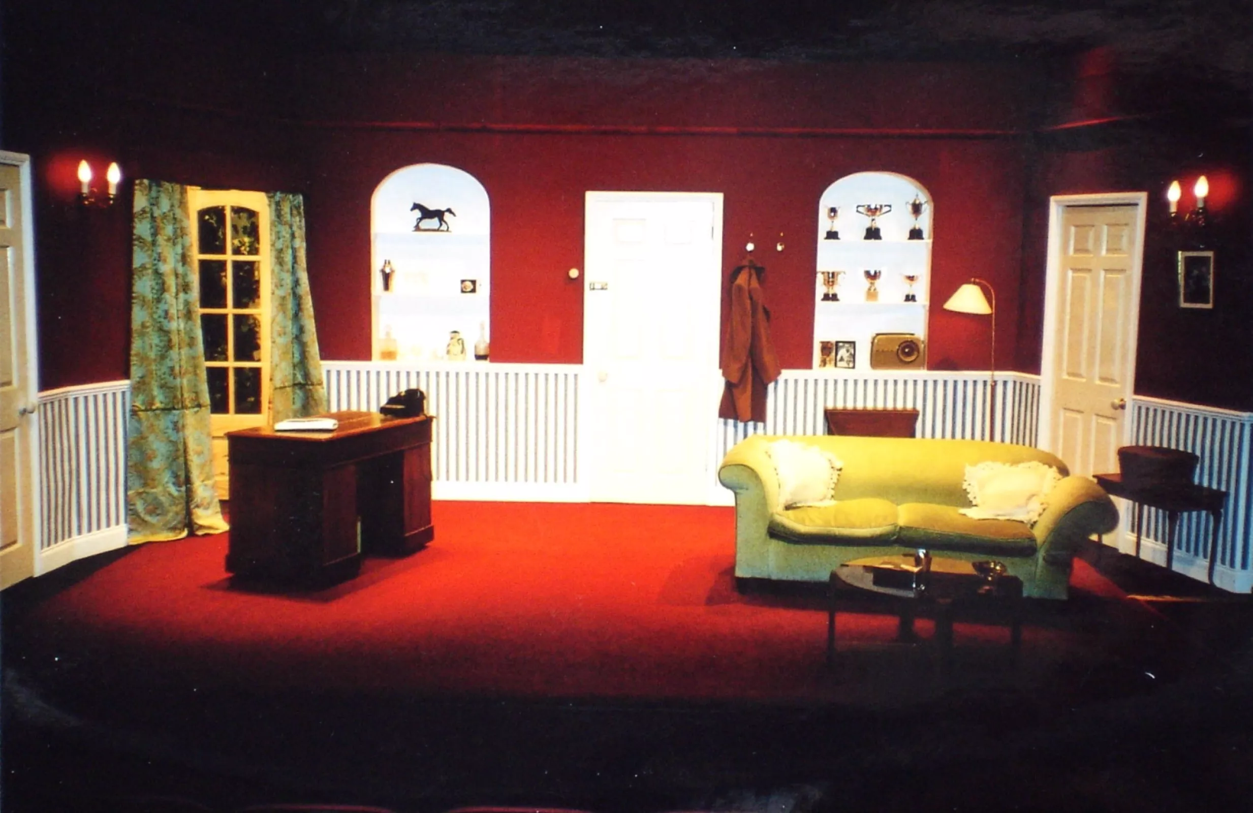 2004-07 Dial M For Murder 01