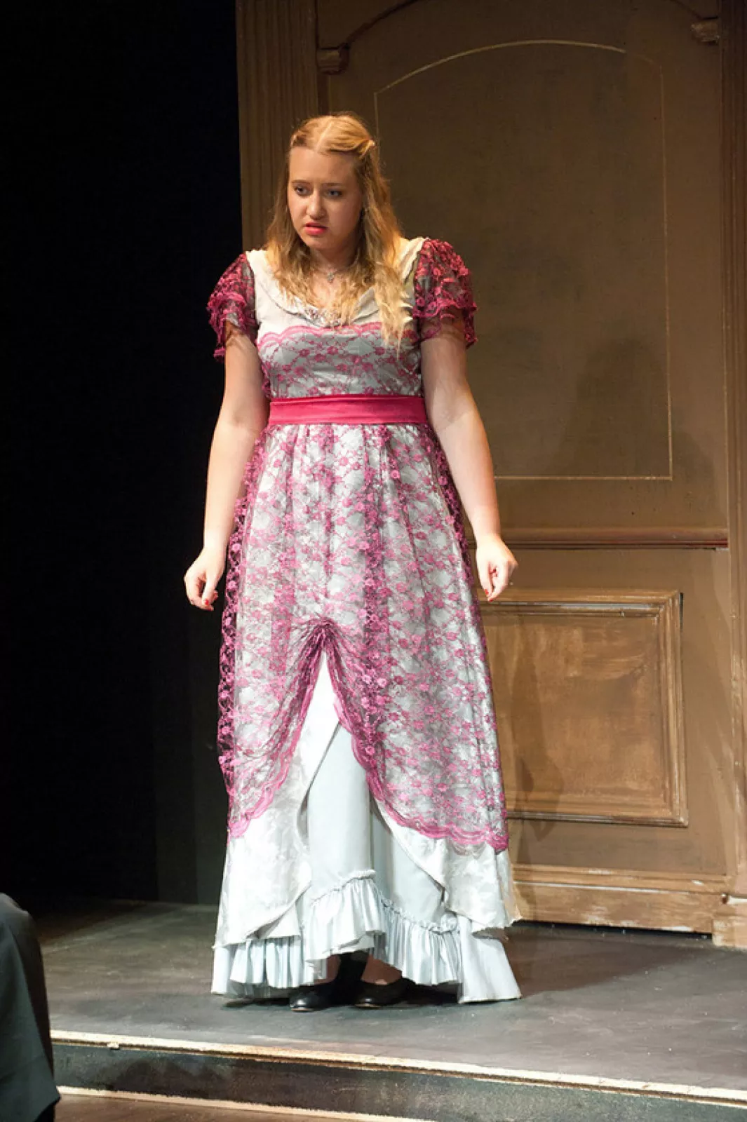 2013-09 An Inspector Calls Beth 01