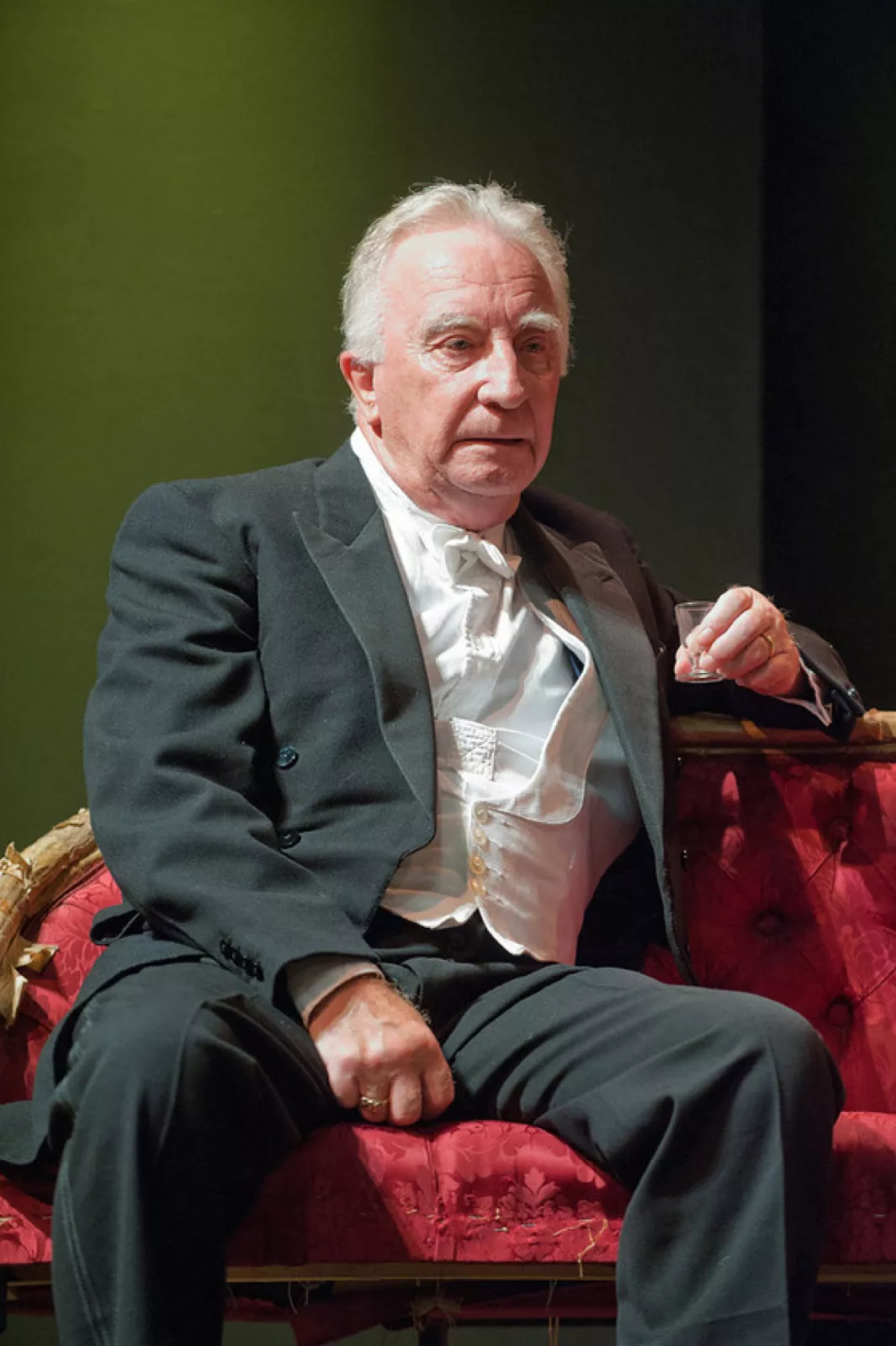 2013-09 An Inspector Calls Brian 03