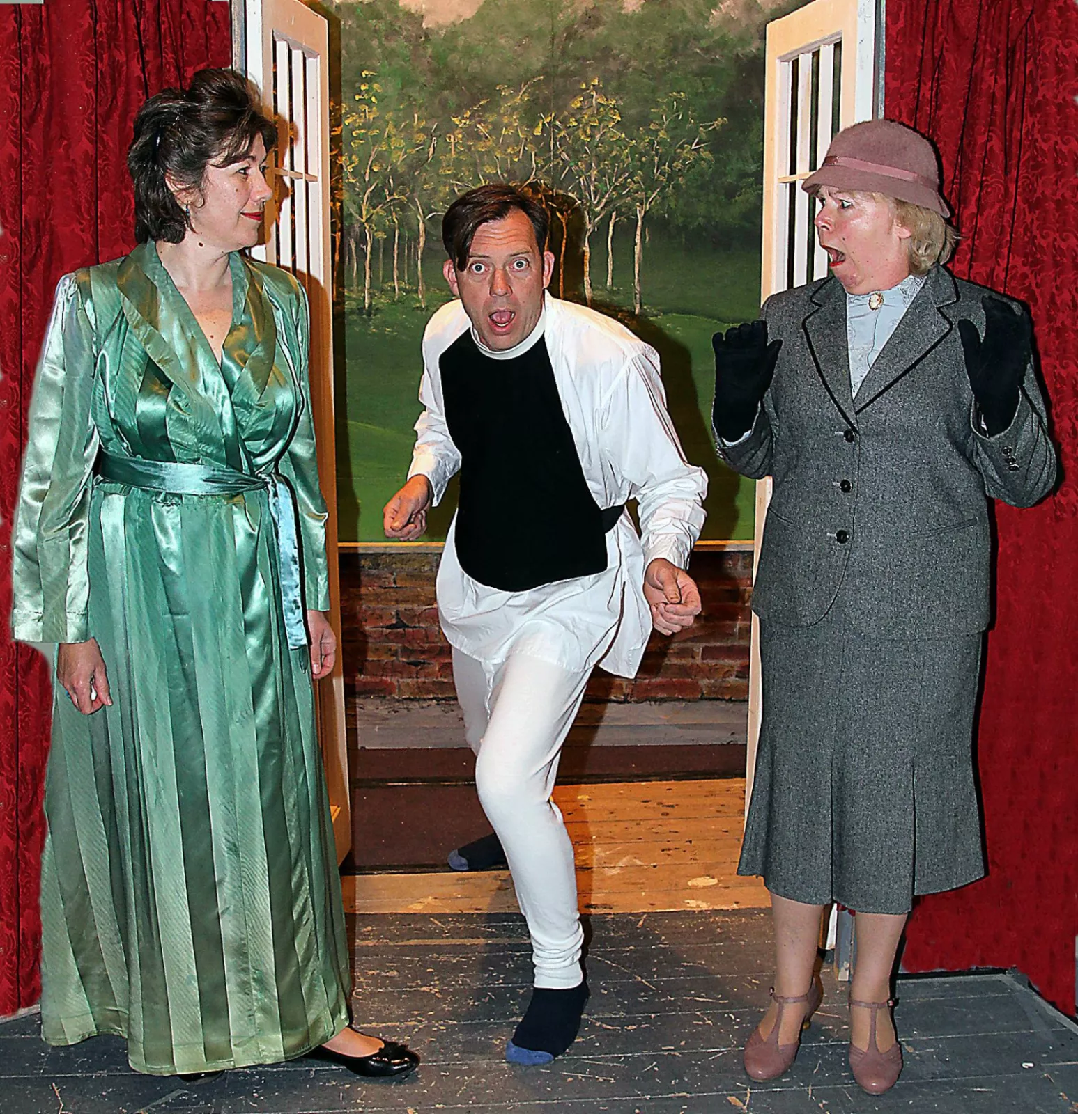 2016-05 See How They Run 01