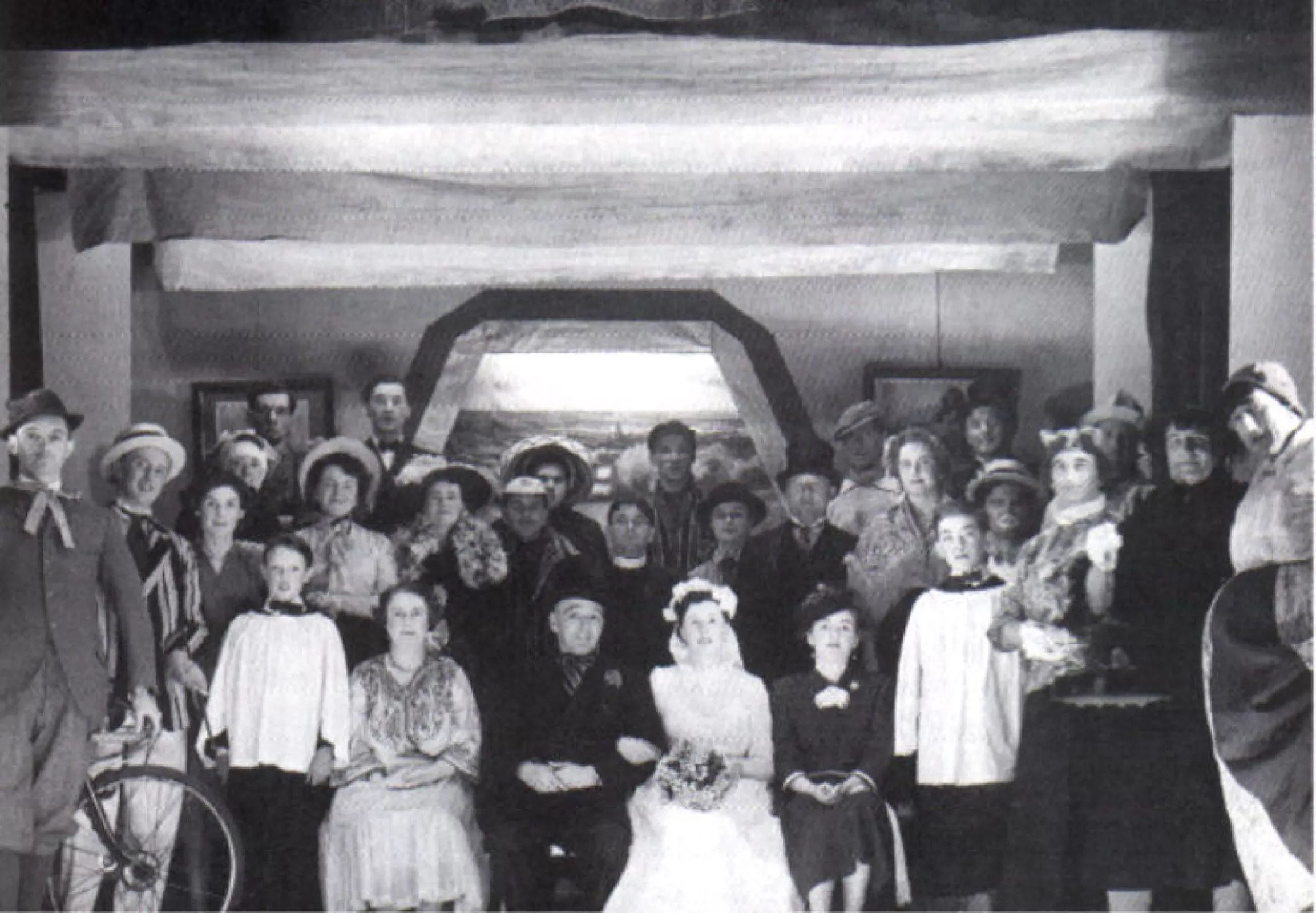 1949-04 April Fools (revue) 01
