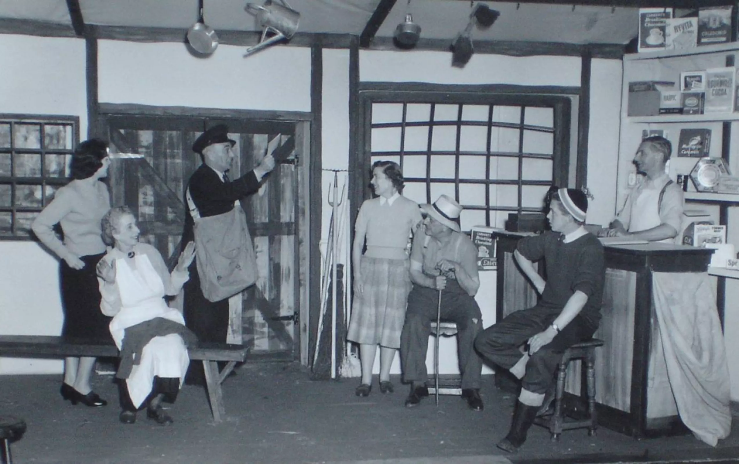 1958-11 Who Loves Moraig 01