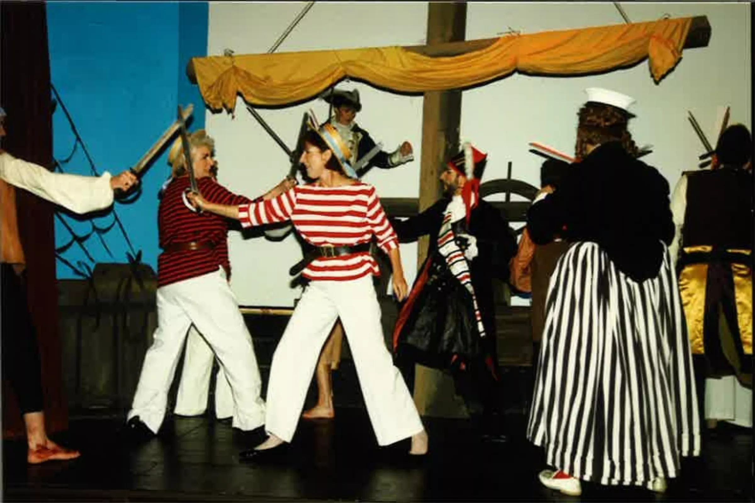 1986-12 Robinson Crusoe 13