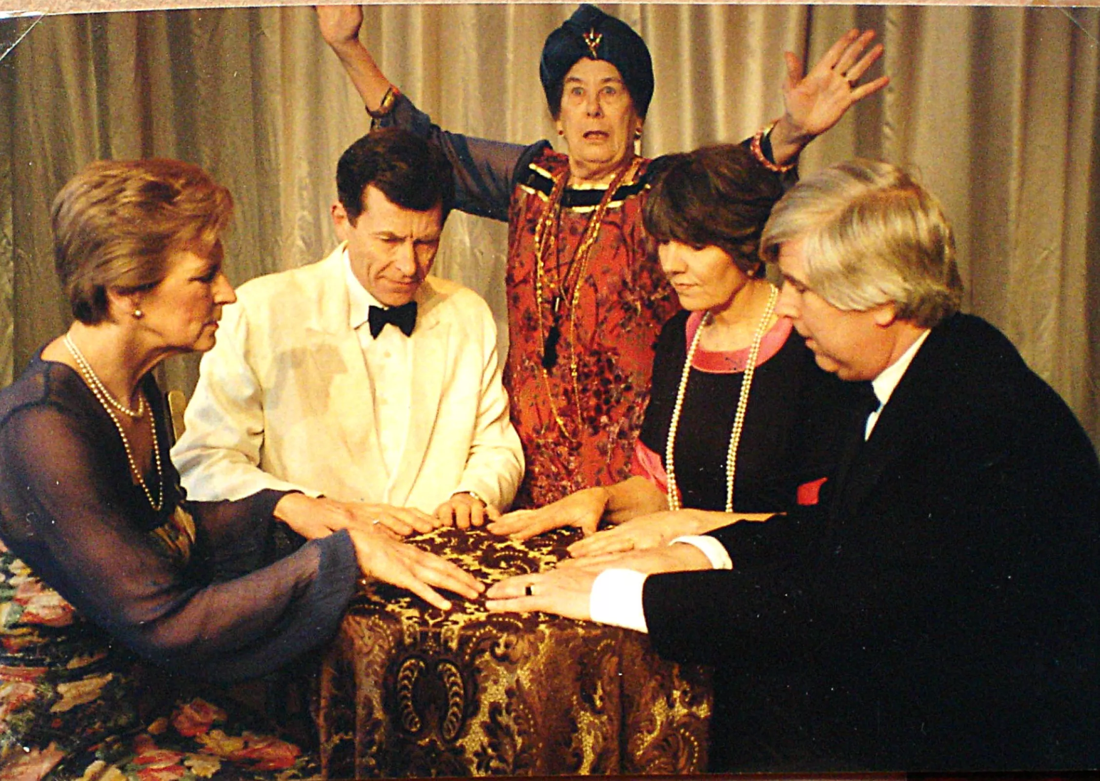 1994-05 Blithe Spirit 02