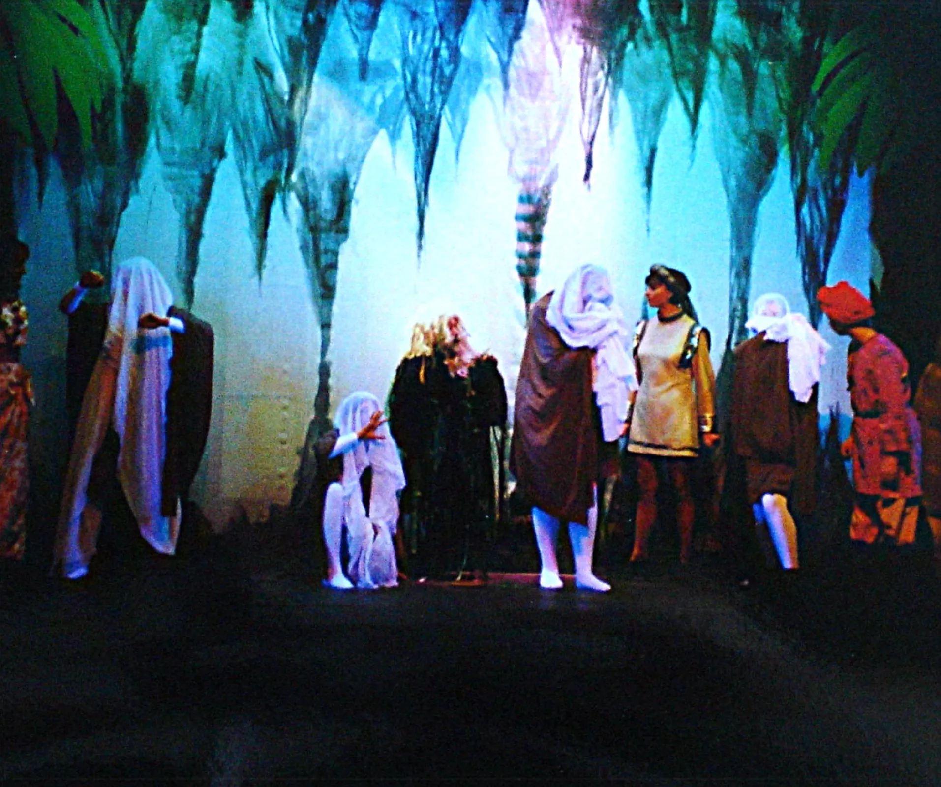 1995-12 Sinbad The Sailor 02